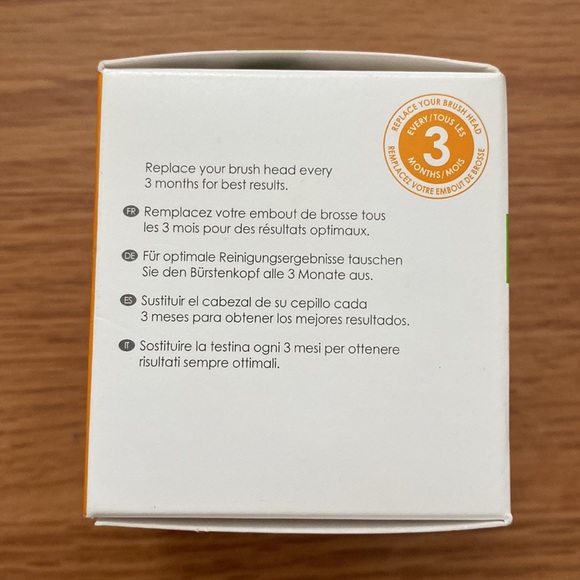 ❤️ Clarisonic Anti-Blemish Cleansing Brush Heads 2-Pack New in Box - Picture 9 of 11